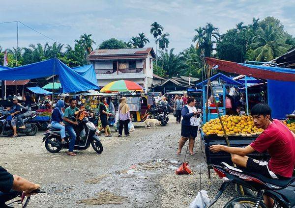 Village-tour-Bukit-Lawang-1
